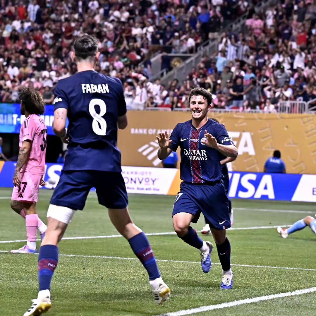 一场经典之战！TI国际邀请赛点燃球迷热情的简单介绍