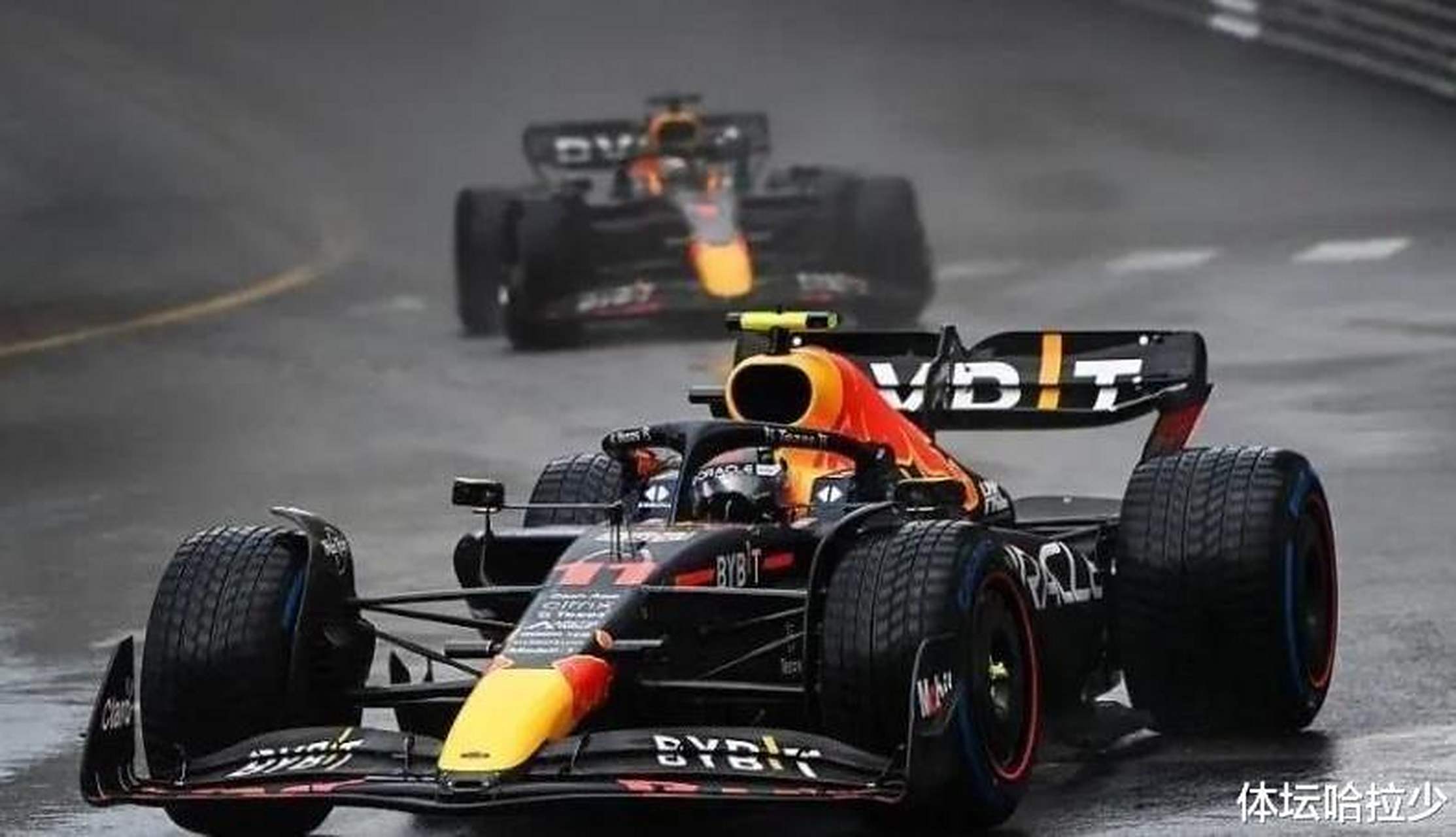 红牛二队绝杀哈斯车队，维斯塔潘刷新纪录