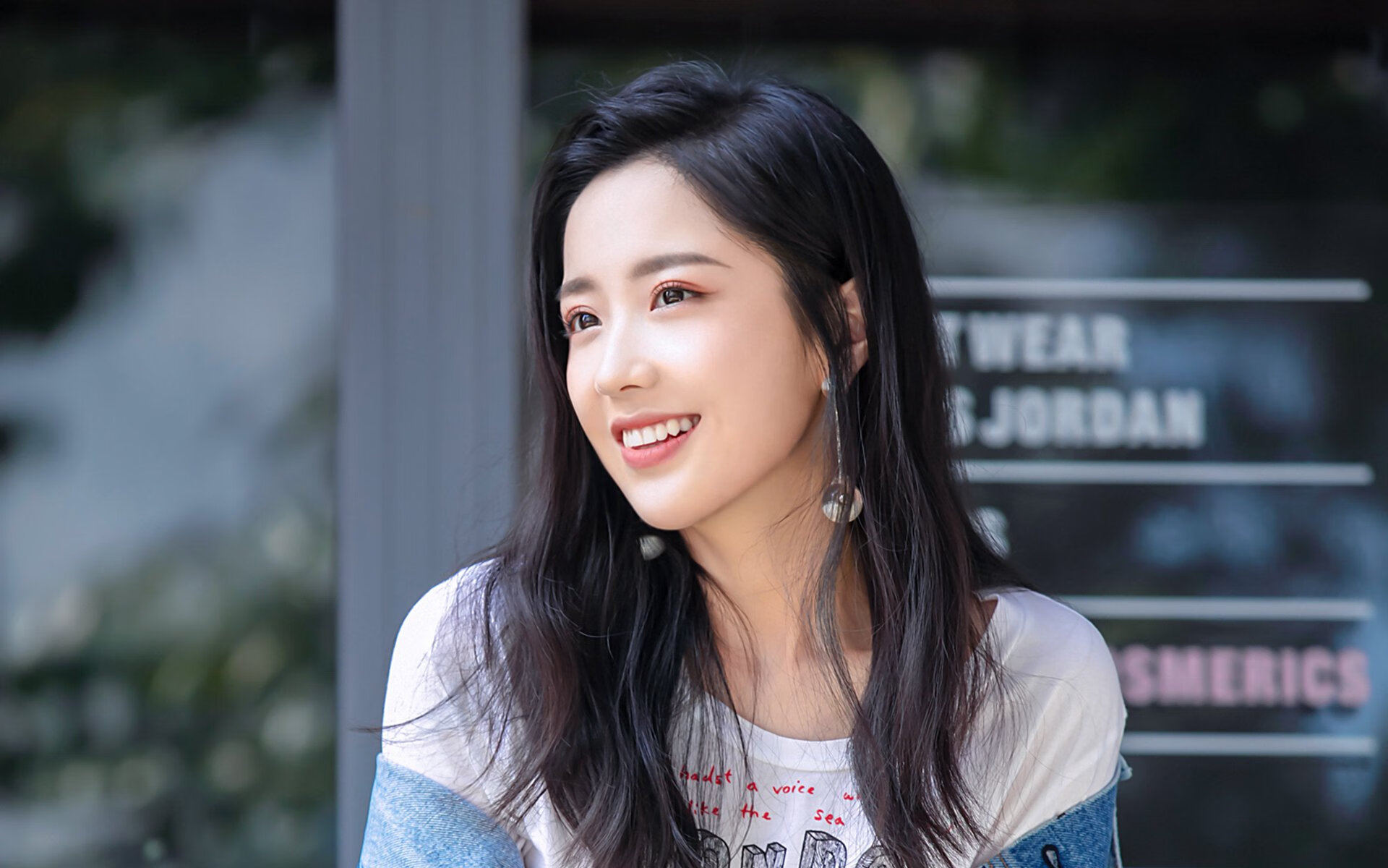 传奇拼图，从王岚嵚的螺丝刀到恩比德的核武器