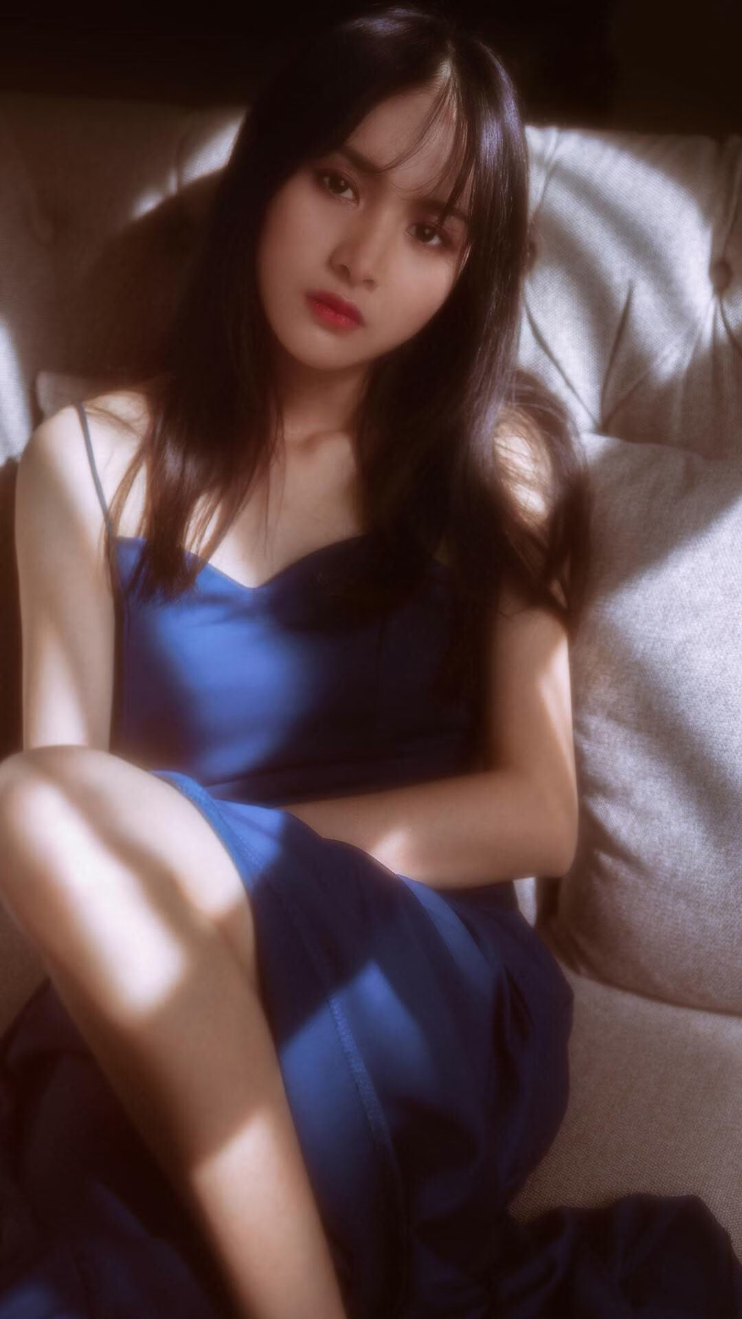 冰山倒影，当巴萨告别梅西后的第一座欧战奖杯，由一个波兰门神举起