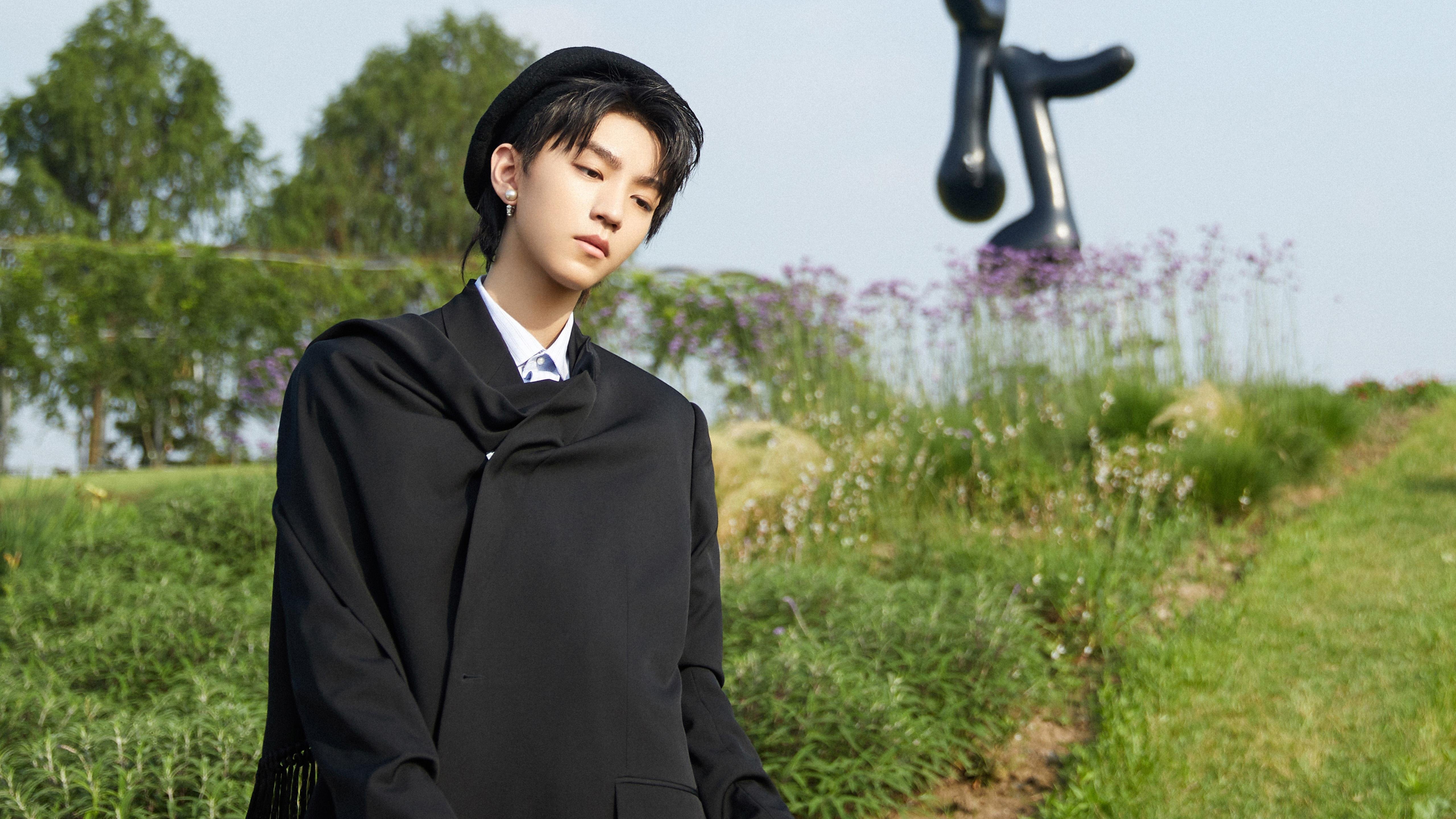 力刻为碑，当大场面先生不再呐喊，另一种胜利在冰封之地铸成